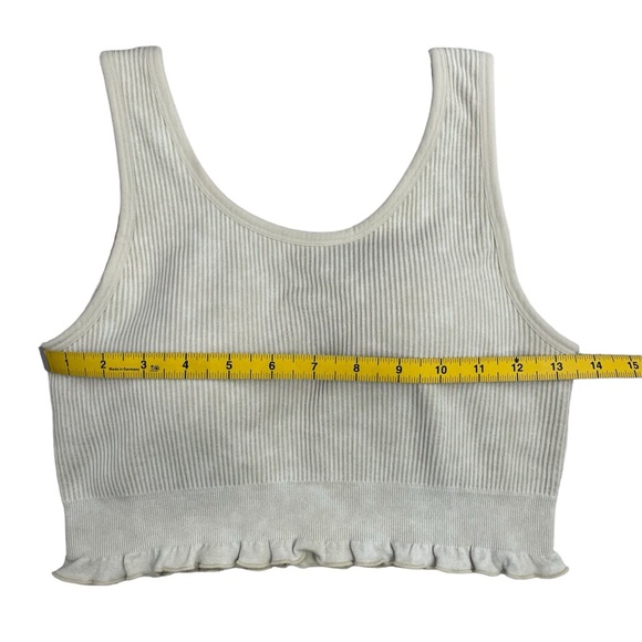 NWT • Ruffle Set - Seamless Bra and Short - Picture 12 of 16